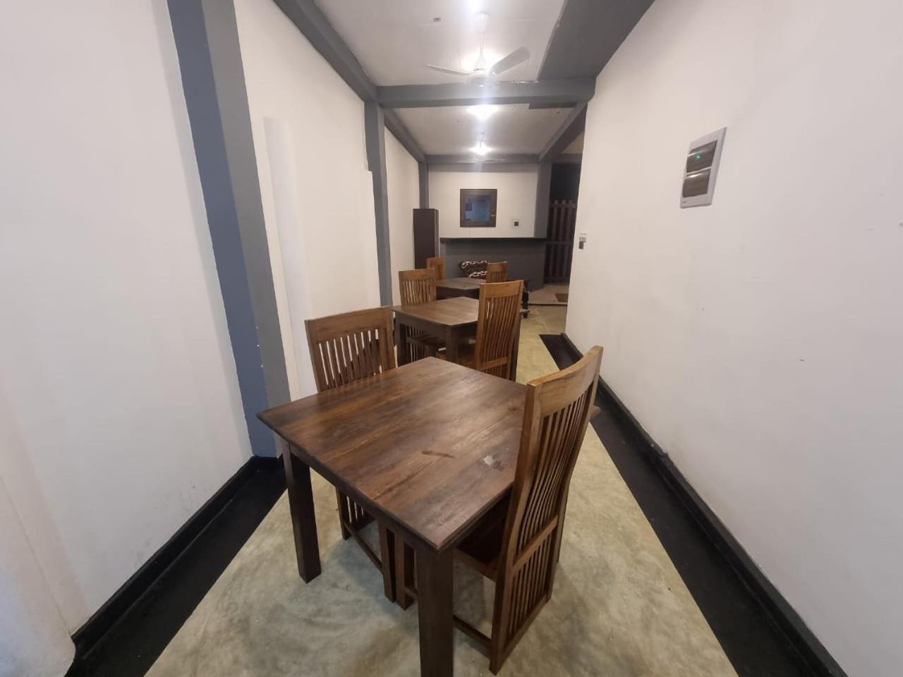 Sandil Surf House Ahangama Buitenkant foto