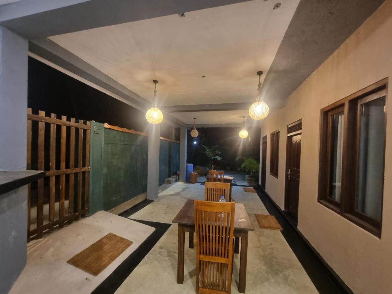 Sandil Surf House Ahangama Buitenkant foto