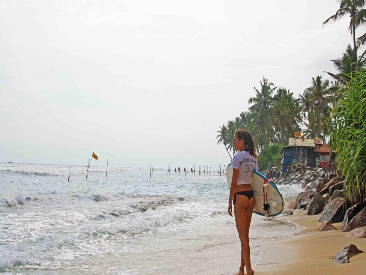 Sandil Surf House Ahangama Buitenkant foto